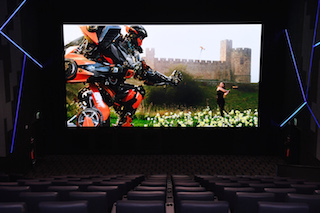 Samsung Electronics today announced that it has installed its first commercial Cinema LED Screen at Lotte Cinema World Tower in Korea.
