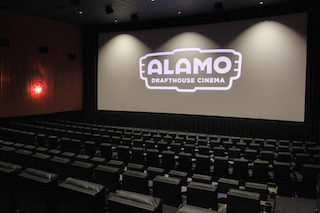 Continuing its ongoing expansion plans, Alamo Drafthouse Cinema is opening its first Florida theatre, Alamo Drafthouse Naples. The Austin-based cinema-eatery will be taking over the space from Silverspot Cinema and plans to have the theatre fully converted and open to guests by early 2024. Updates to the theatre will include premium, reclining leather seats, a revamped bar experience, and a theme celebrating cinema’s greatest golf films.