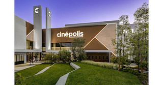 Spotlight Cinema Networks and Cinépolis Luxury Cinemas today announced an extension of their long-term partnership which includes adding 47 more Cinépolis screens to Spotlight's national theatre network. As of April 1, 2024, Spotlight will represent all of the Cinépolis U.S. luxury locations, inclusive of five Moviehouse & Eatery theatres located across Dallas and Austin, Texas. 