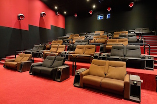 Vieshow Cinemas Hualien Paradiso in Hualien is the first cinema complex in Taiwan to be fully equipped with RGB pure laser projection systems. Five auditoriums are powered by Christie’s 4K CP4325-RGB and 2K CP2315-RGB models.