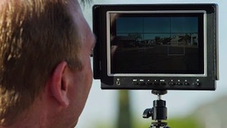 Curt Pair using a Manios Digital & Film MD7 LED field monitor.