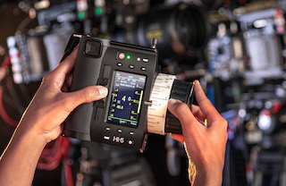 Arri has released the Hi-5, which it says is the most sophisticated hand unit on the market, providing reliable wireless camera and lens control in demanding situations on set. Weatherproof and solidly built, it features an exceptional radio link range and unique, swappable radio modules for different territories and shooting challenges.