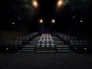 In the midst of the COVID-19 pandemic, Cinemovida in Perpignan, France was thinking about the future of cinema and wanted the latest in theatre innovation ready for new and returning patrons. The end result is a 60-seat MX4D theatre from MediaMation.