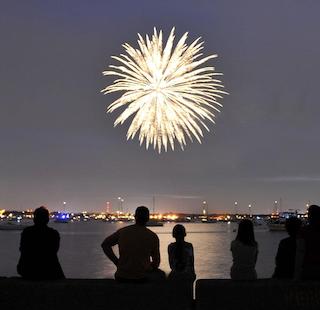 Showcase Cinemas in Norwood, Massachusetts and the Hingham Lions Club have announced that the Harborworks fireworks display and celebration, postponed on July 1, will now take place at Hingham Harbor on September 10. Pictured, a previous fireworks display. 