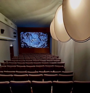Samsung has installed its Onyx Cinema LED display at the Lamm-Lichtspiele arthouse cinema in Erlangen.